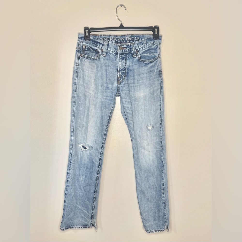 American Eagle Men’s Straight Cut Distressed Jeans with button closure - 30 x 30